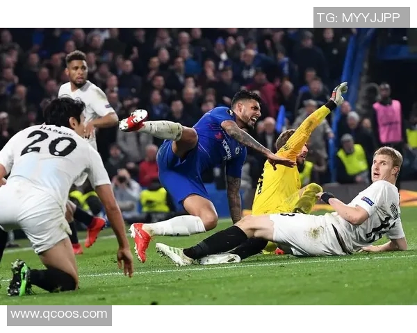 切尔西与法兰克福的激烈对决展现足球魅力与战术智慧的巅峰较量